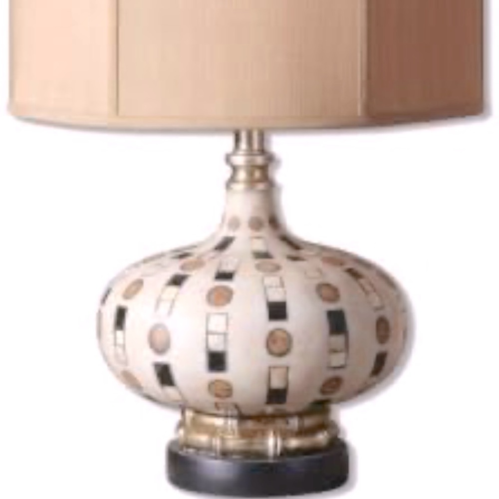 Gorgeous lamp in great condition